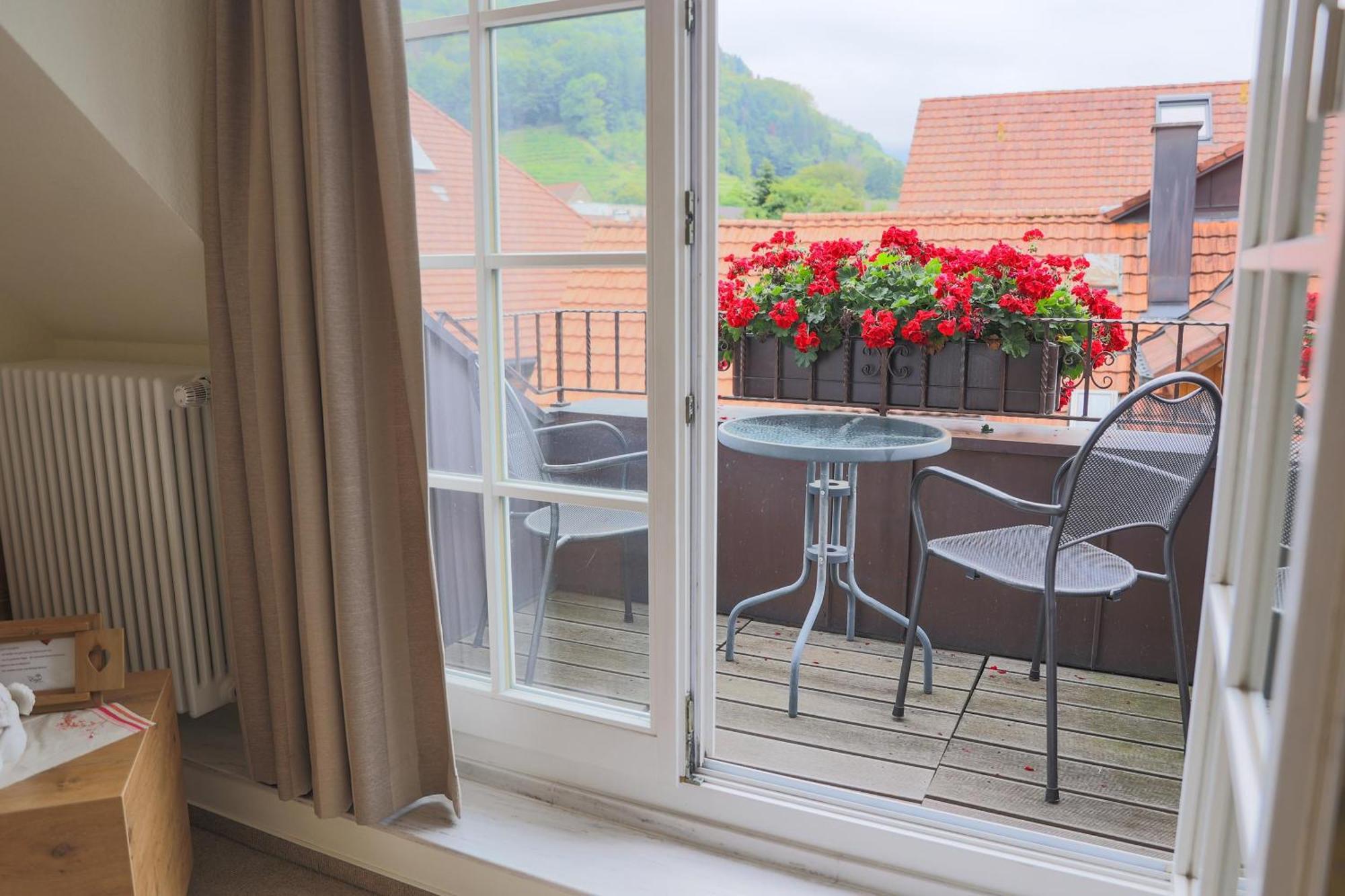 Hotel-Gasthaus Goldener Engel Glottertal Extérieur photo