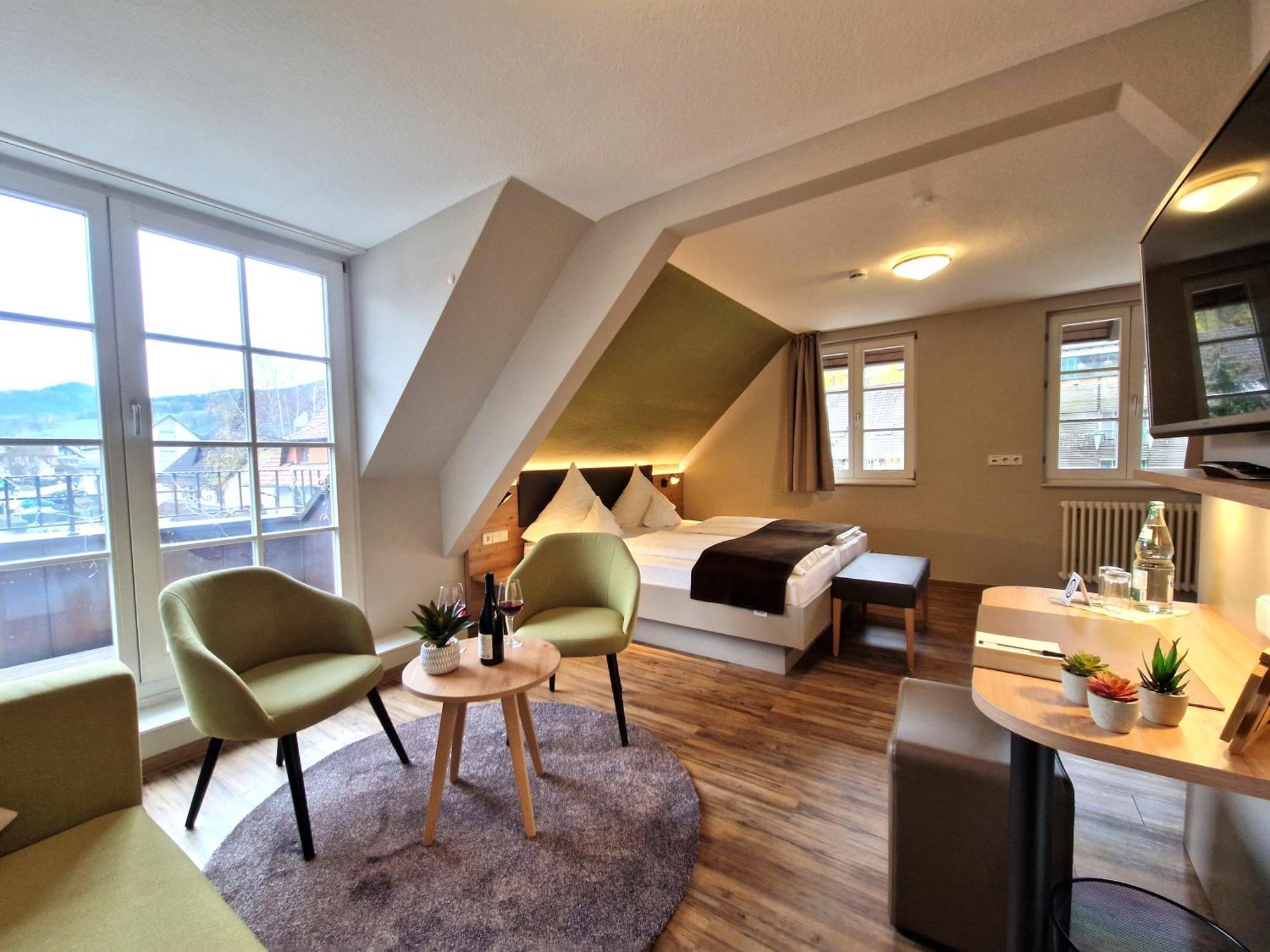 Hotel-Gasthaus Goldener Engel Glottertal Extérieur photo