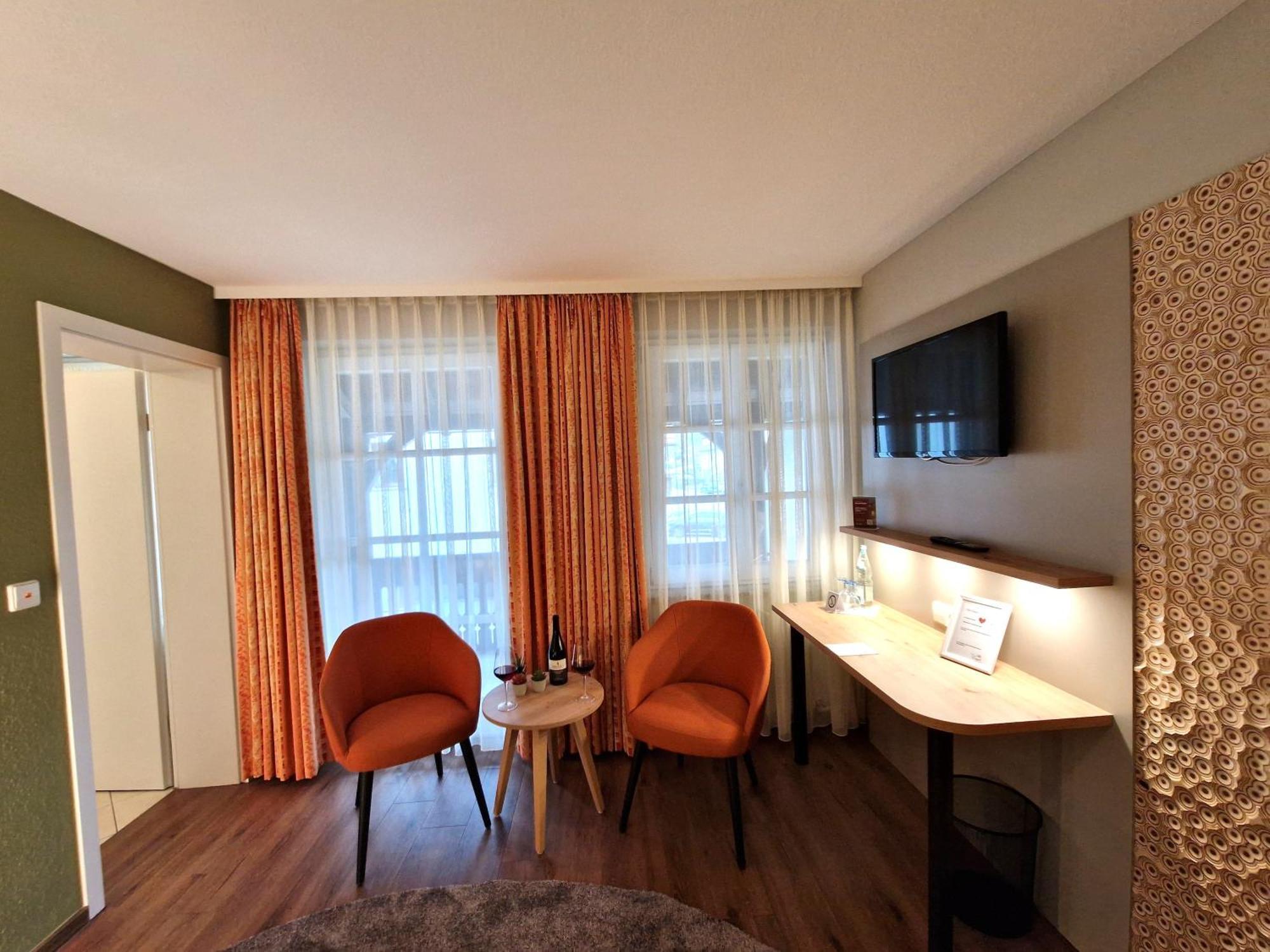 Hotel-Gasthaus Goldener Engel Glottertal Extérieur photo