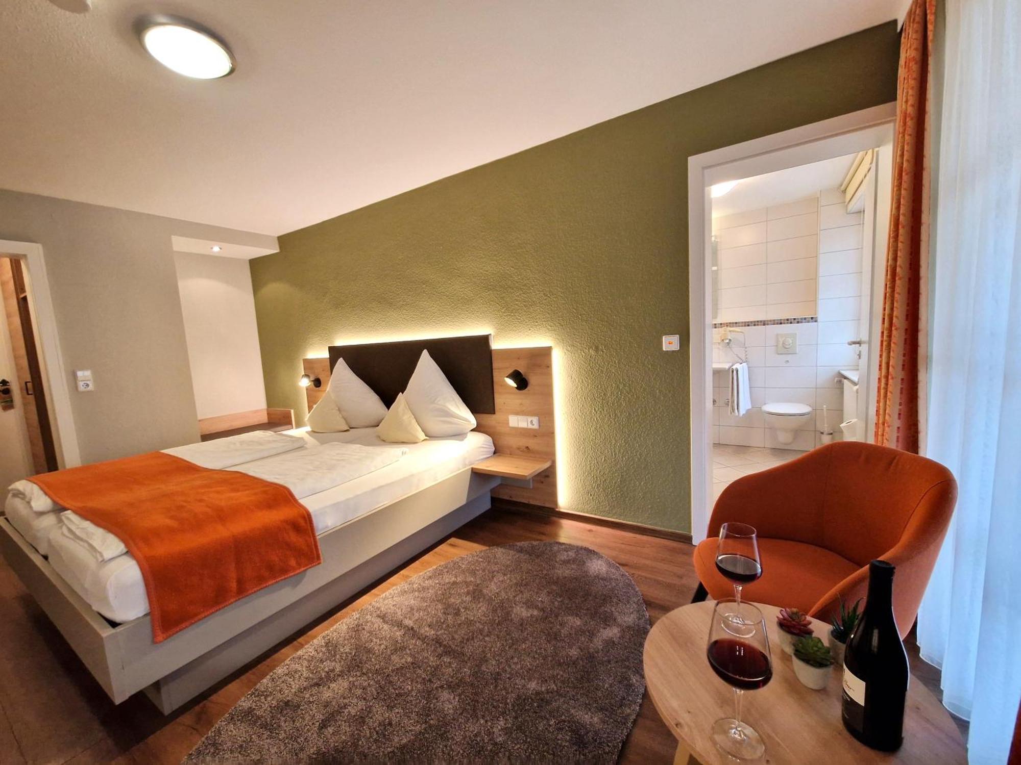 Hotel-Gasthaus Goldener Engel Glottertal Extérieur photo